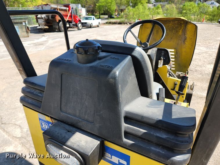 image for item KE9714 Wacker RD11V  double drum vibratory roller