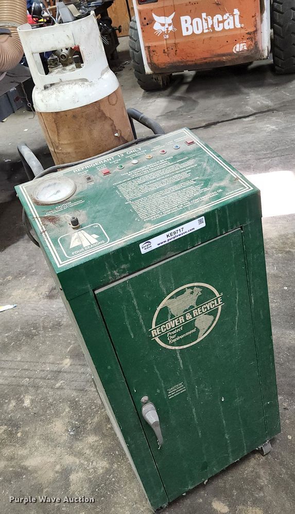 image for item KE9717 Four Seasons 59900  refrigerant recycling/recharging system