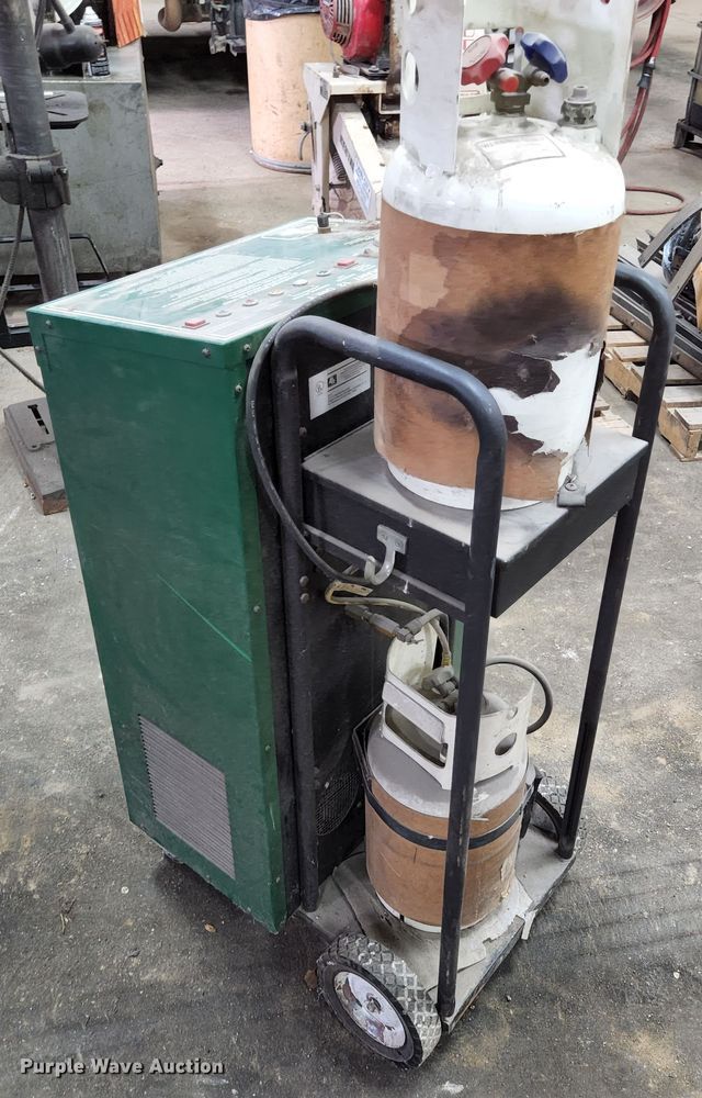 image for item KE9717 Four Seasons 59900  refrigerant recycling/recharging system