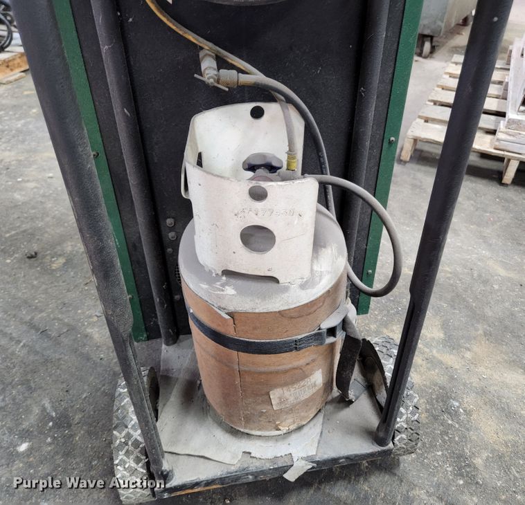 image for item KE9717 Four Seasons 59900  refrigerant recycling/recharging system