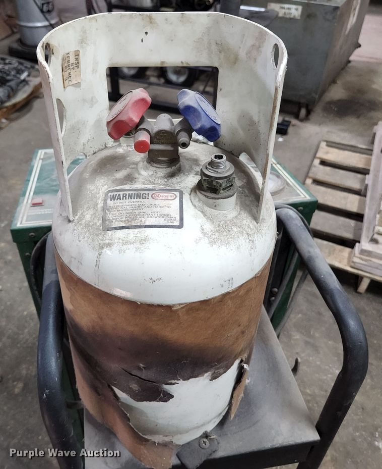 image for item KE9717 Four Seasons 59900  refrigerant recycling/recharging system