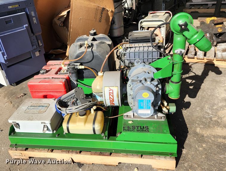 image for item KE9722 Clarke Grizzly  mosquito fogger