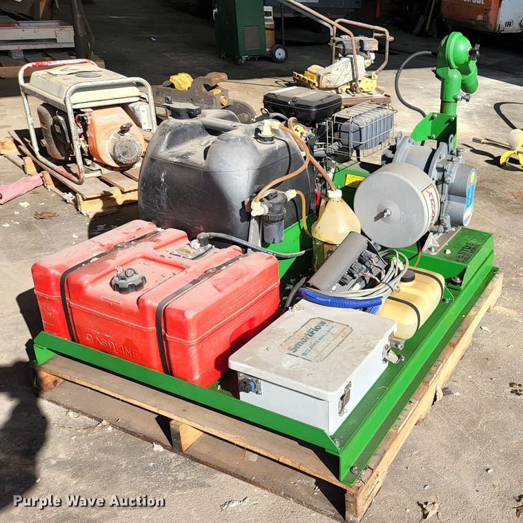 image for item KE9722 Clarke Grizzly  mosquito fogger