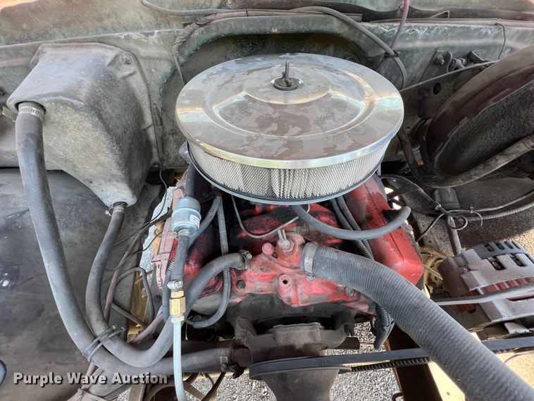 image for item KG9754 1972 Chevrolet K20  flatbed truck