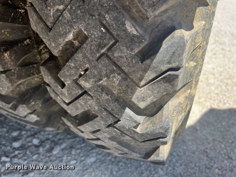 image for item KG9754 1972 Chevrolet K20  flatbed truck