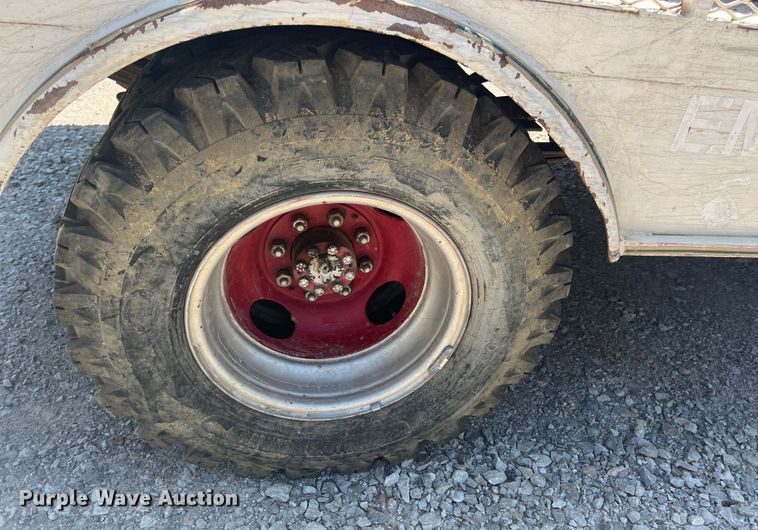 image for item KG9754 1972 Chevrolet K20  flatbed truck