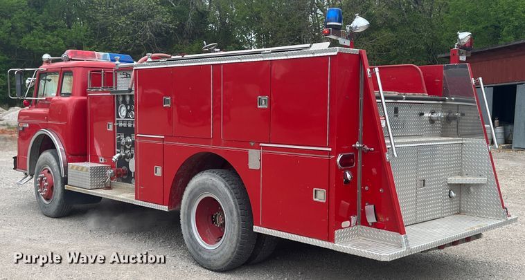 image for item KG9757 1979 Ford 900  fire truck