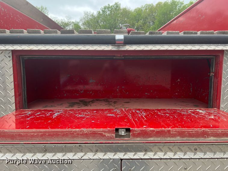 image for item KG9757 1979 Ford 900  fire truck