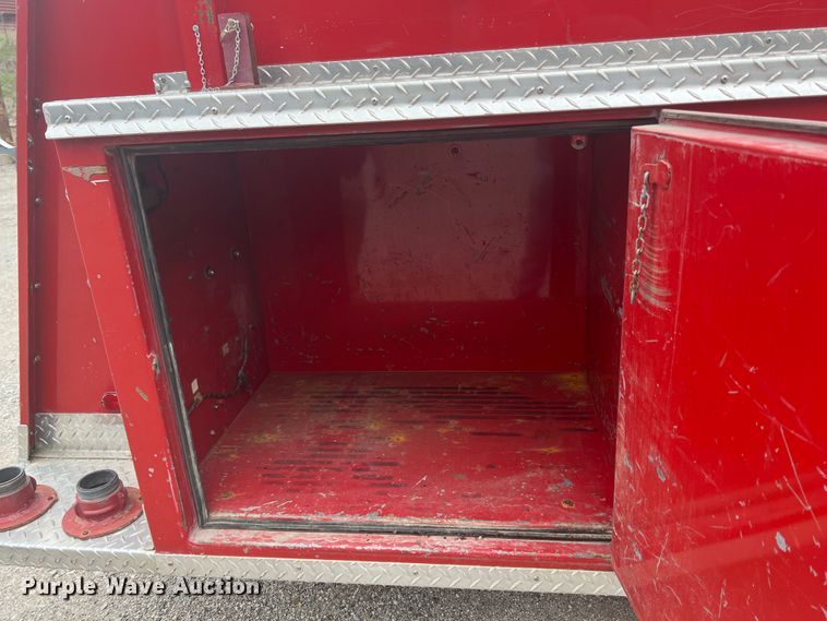 image for item KG9757 1979 Ford 900  fire truck