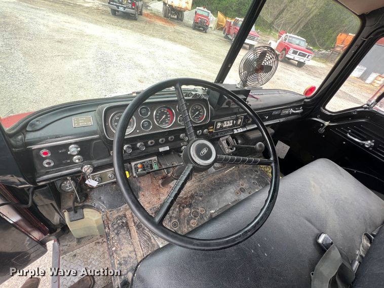 image for item KG9757 1979 Ford 900  fire truck