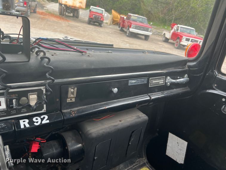 image for item KG9757 1979 Ford 900  fire truck