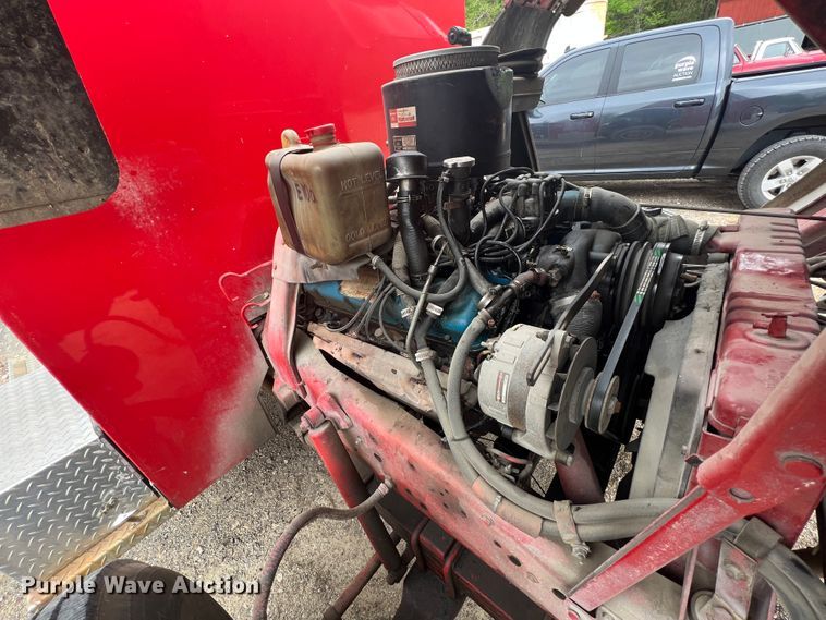 image for item KG9757 1979 Ford 900  fire truck