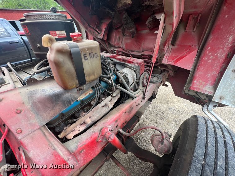 image for item KG9757 1979 Ford 900  fire truck