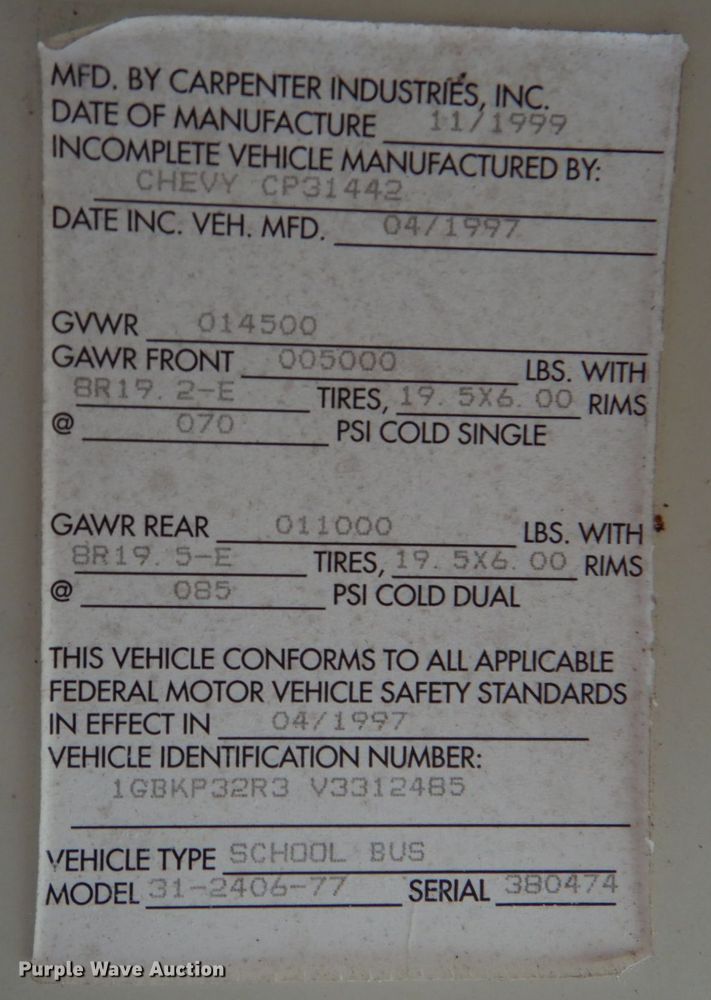 image for item KP9149 2000 Chevrolet P30  school bus