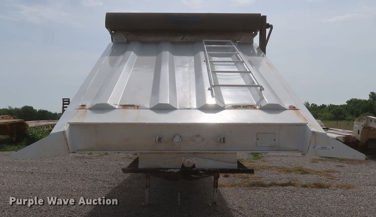 image for item KR9849 2005 Manac SBD-240  bottom dump trailer