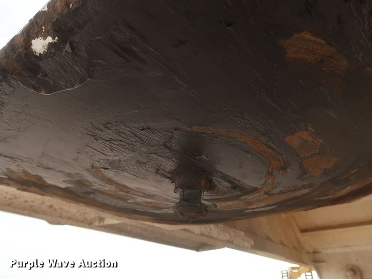 image for item KR9849 2005 Manac SBD-240  bottom dump trailer