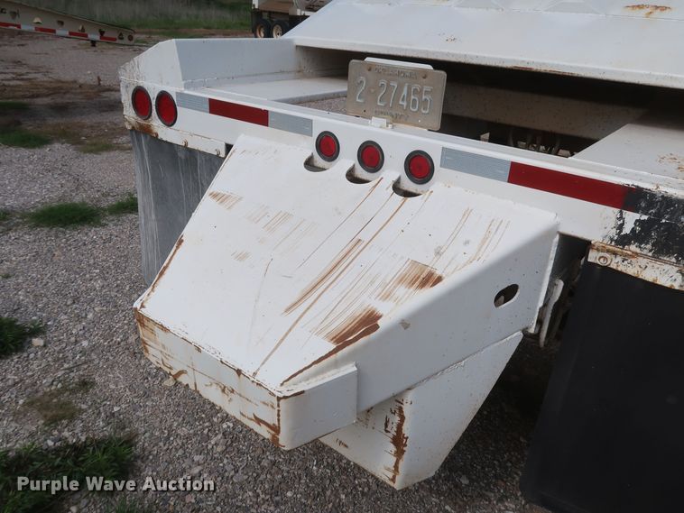image for item KR9849 2005 Manac SBD-240  bottom dump trailer