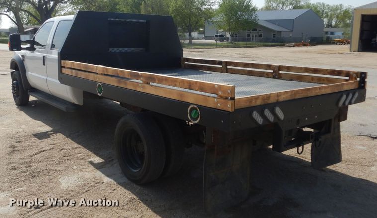 image for item KS9961 2009 Ford F450 Super Duty XLT  Crew Cab flatbed truck