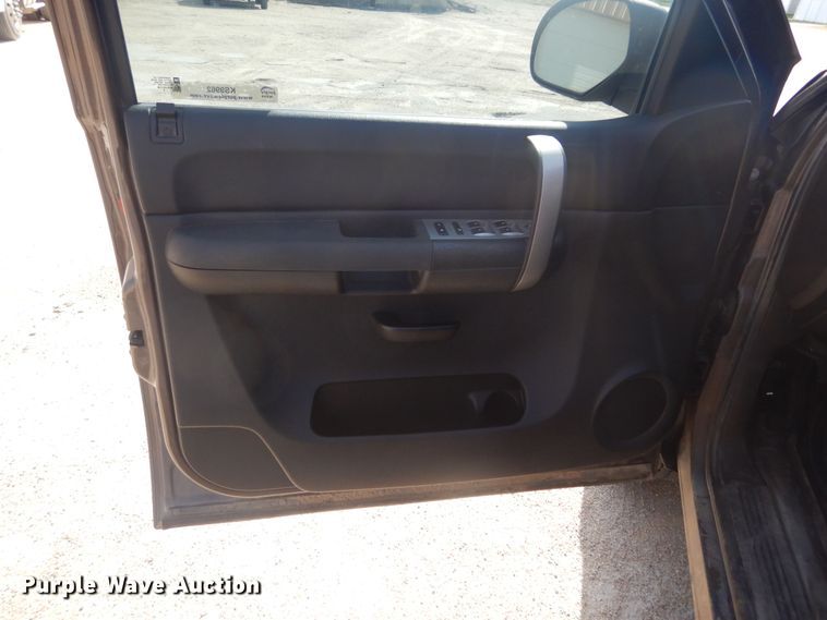 image for item KS9962 2008 Chevrolet Silverado 1500  Ext. Cab pickup truck