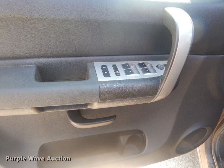 image for item KS9962 2008 Chevrolet Silverado 1500  Ext. Cab pickup truck