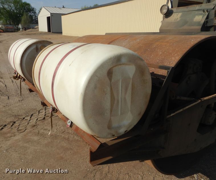 image for item KS9963 1981 Raygo 400A  single drum vibratory roller