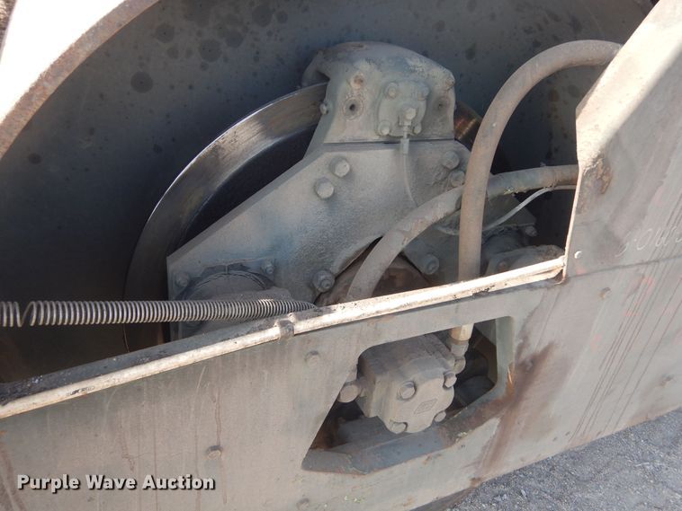 image for item KS9963 1981 Raygo 400A  single drum vibratory roller