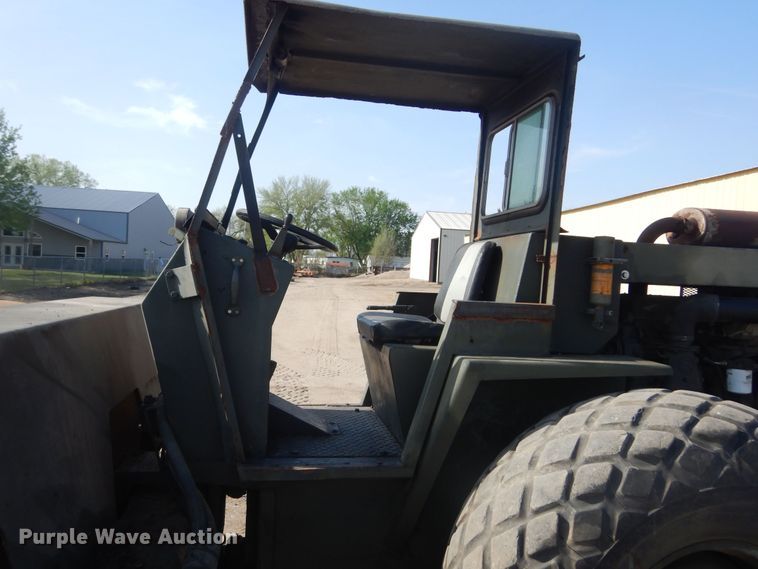 image for item KS9963 1981 Raygo 400A  single drum vibratory roller