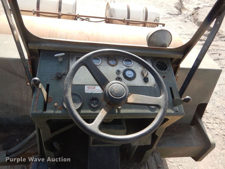 image for item KS9963 1981 Raygo 400A  single drum vibratory roller