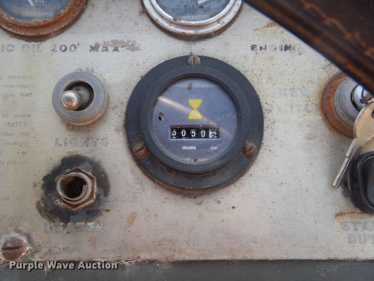 image for item KS9963 1981 Raygo 400A  single drum vibratory roller