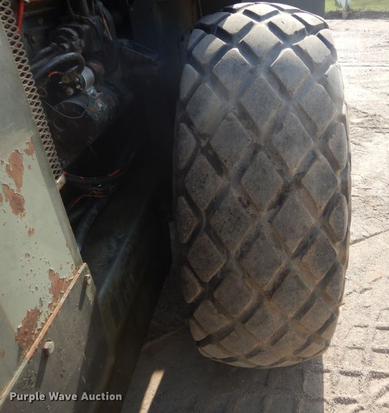 image for item KS9963 1981 Raygo 400A  single drum vibratory roller