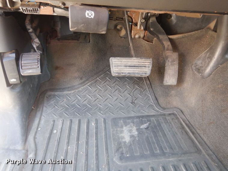 image for item KS9965 2006 Chevrolet Silverado 1500  Ext. Cab pickup truck