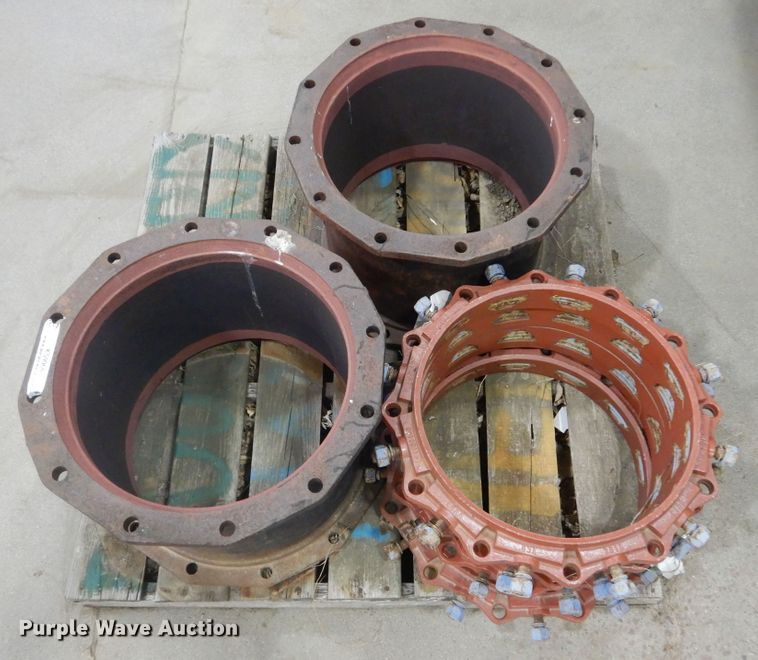 image for item KS9966 (2) pipe connectors