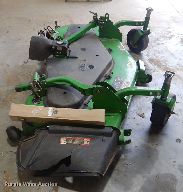 image for item KS9967 John Deere 7 Iron Pro 72  mower Deck