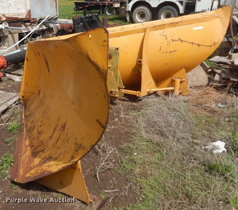 image for item KS9979 141" W V-plow