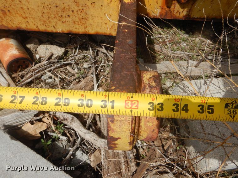 image for item KS9982 11' W V-plow