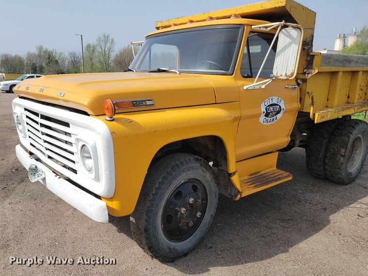 image for item KS9984 1970 Ford 500  dump truck