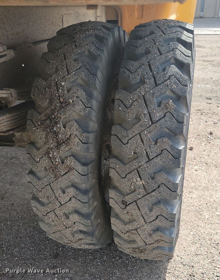 image for item KS9984 1970 Ford 500  dump truck