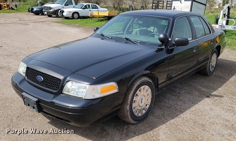image for item KS9985 2011 Ford Crown Victoria Police Interceptor