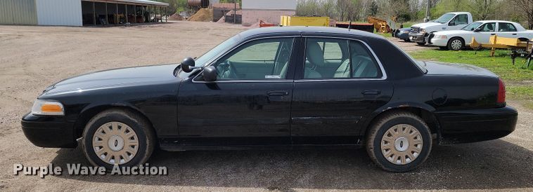 image for item KS9985 2011 Ford Crown Victoria Police Interceptor