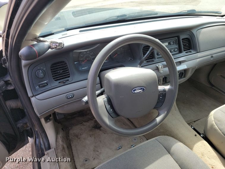 image for item KS9985 2011 Ford Crown Victoria Police Interceptor