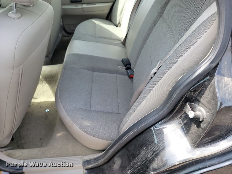 image for item KS9985 2011 Ford Crown Victoria Police Interceptor