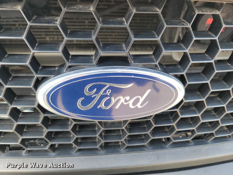 image for item KS9985 2011 Ford Crown Victoria Police Interceptor