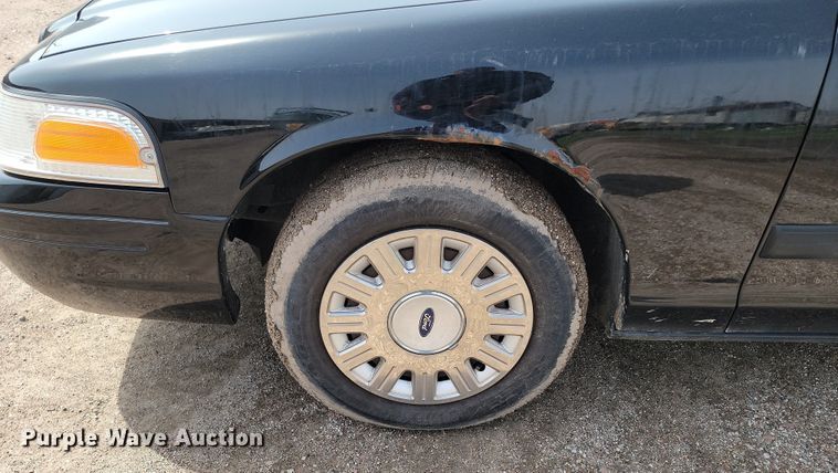 image for item KS9985 2011 Ford Crown Victoria Police Interceptor