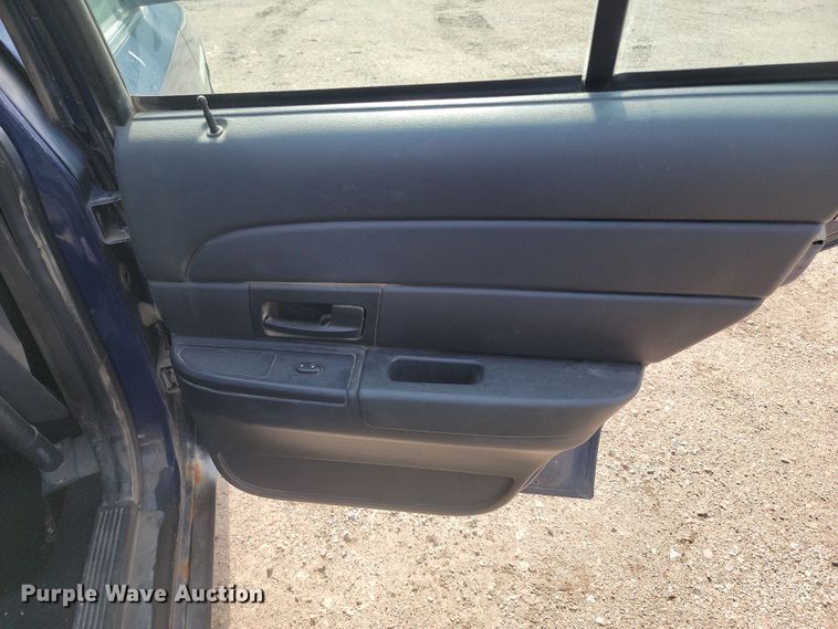 image for item KS9986 2006 Ford Crown Victoria Police Interceptor