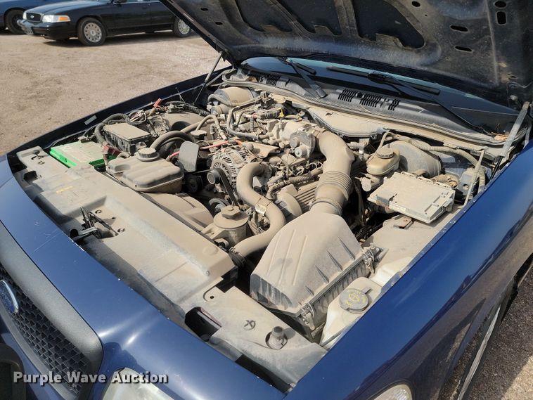 image for item KS9986 2006 Ford Crown Victoria Police Interceptor