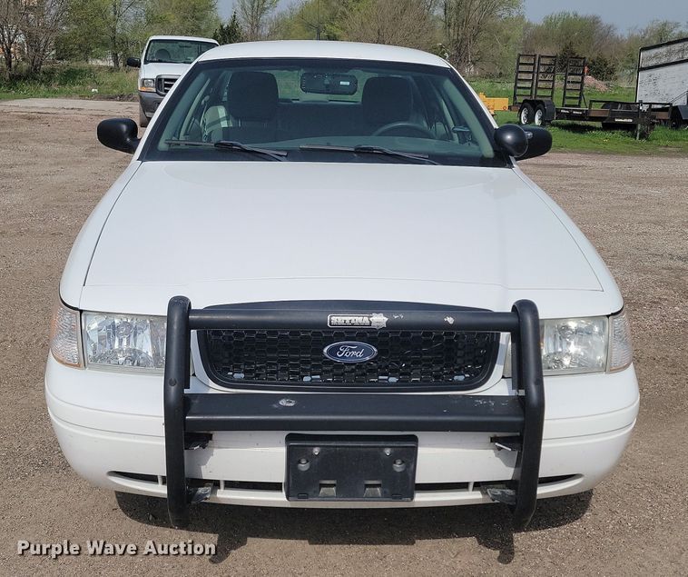image for item KS9987 2011 Ford Crown Victoria Police Interceptor