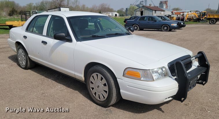 image for item KS9987 2011 Ford Crown Victoria Police Interceptor