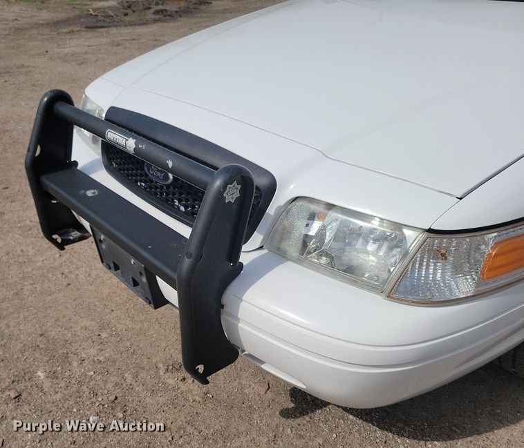 image for item KS9987 2011 Ford Crown Victoria Police Interceptor