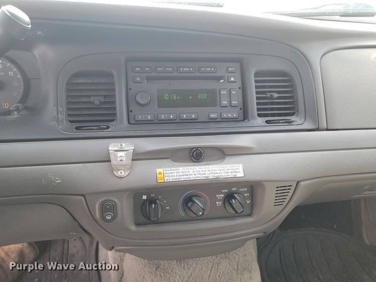 image for item KS9987 2011 Ford Crown Victoria Police Interceptor