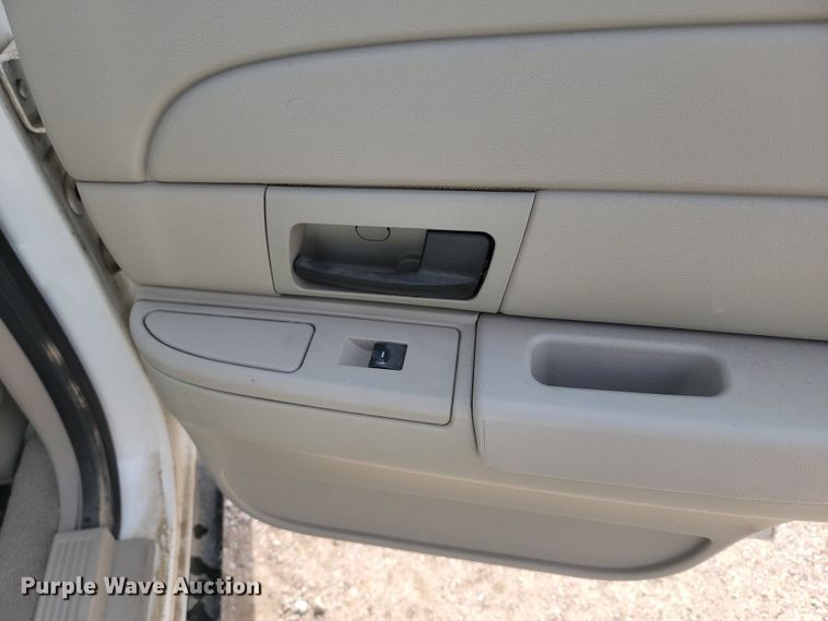 image for item KS9987 2011 Ford Crown Victoria Police Interceptor